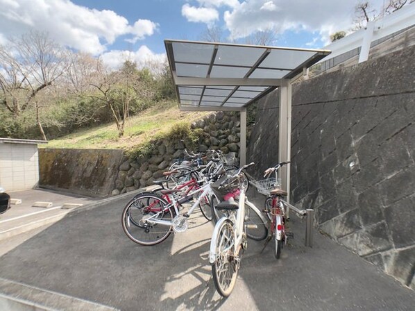 ヴィラ・ウィロー IIの物件内観写真